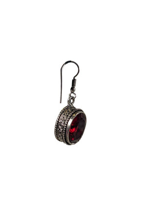 R Mozambique Garnet Necklace & Earring Set