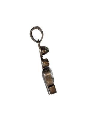 R SS Stone Pendant