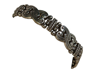 R Link Bracelet