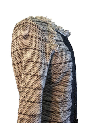 R Distressed w/Lace Half Sleeve