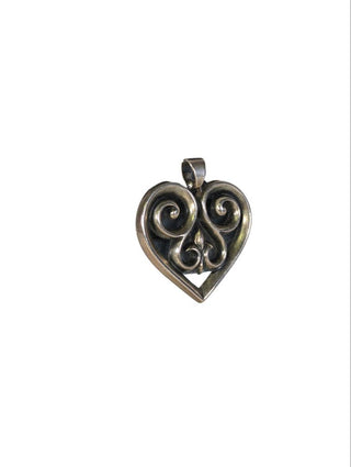 R sterling heart pendant