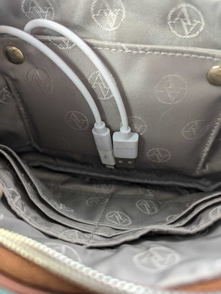 R Chargeable Clutch