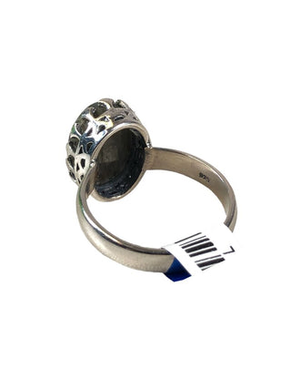 R SS Stone Ring