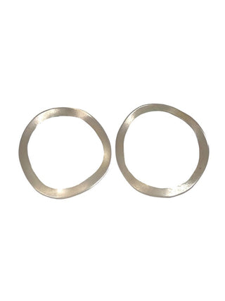R SS Wavy Circle Earrings