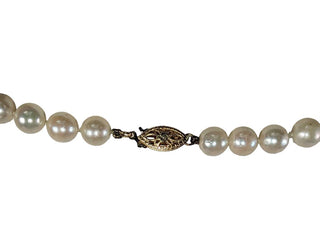 R 14K Pearl Necklace w/Gold Clasp
