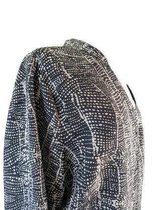 R Printed Collared