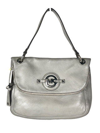 Pebble leather zip flap handbag