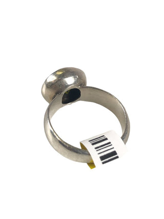 R SS Stone Ring